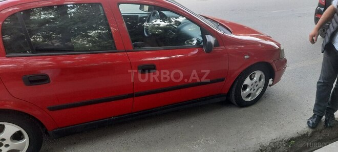 Opel Astra 1999, 415,023 km - 2.0 l - Qusar