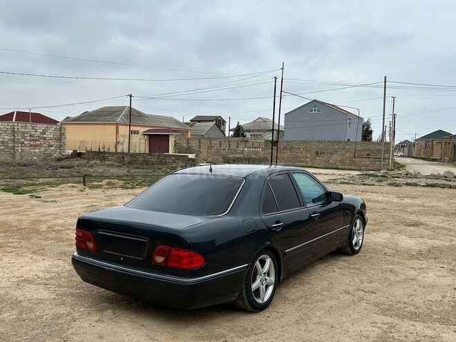 Mercedes E 230 1997, 465,000 km - 2.3 l - Bakı