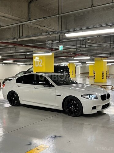 BMW 518 2015, 158,000 km - 2.0 l - Gəncə
