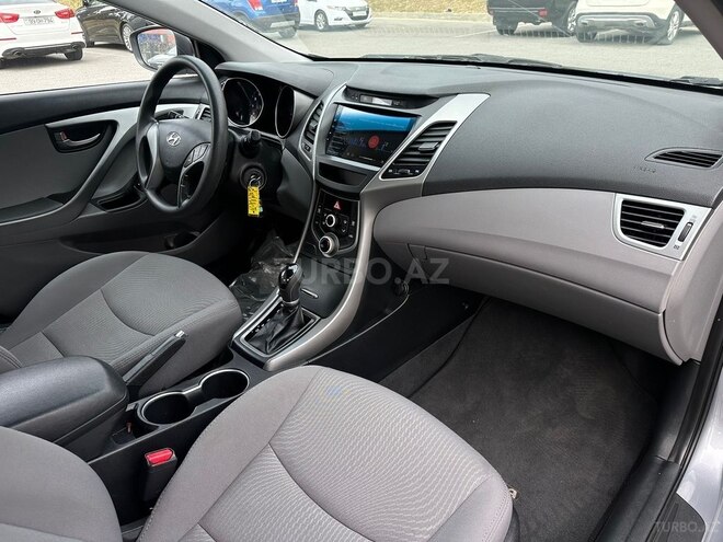 Hyundai Elantra 2015, 103,000 km - 1.8 l - Bakı