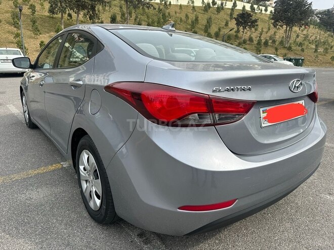 Hyundai Elantra 2015, 103,000 km - 1.8 l - Bakı