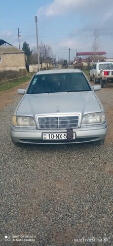 Mercedes C 180 1993, 464,317 km - 1.8 l - Saatlı