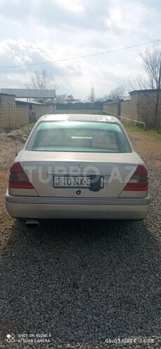 Mercedes C 180 1993, 464,317 km - 1.8 l - Saatlı