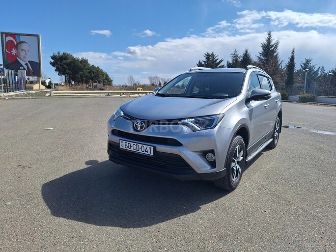 Toyota RAV4 2018, 105,000 km - 2.0 l - Bakı