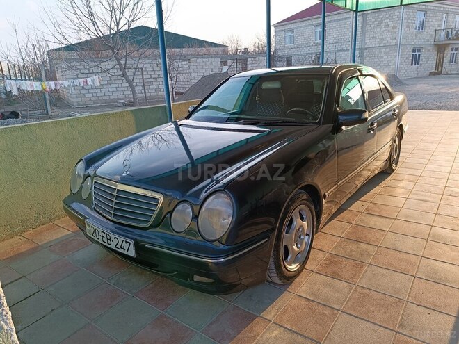 Mercedes E 280 2000, 450,790 km - 2.8 л - Ağdam