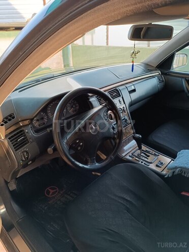 Mercedes E 280 2000, 450,790 km - 2.8 л - Ağdam