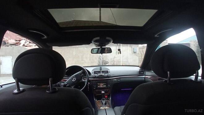 Mercedes E 220 2008, 333,000 km - 2.2 л - Bakı