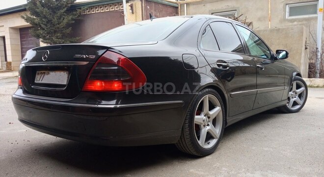 Mercedes E 220 2008, 333,000 km - 2.2 л - Bakı