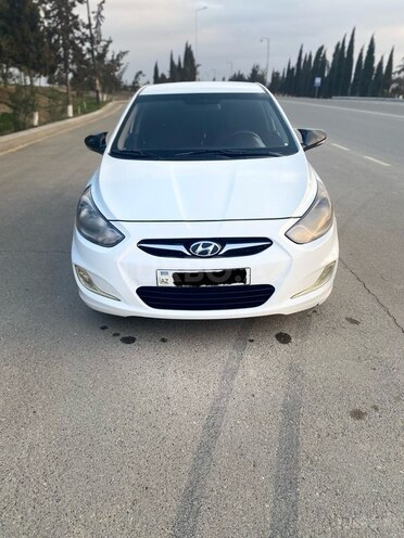 Hyundai Accent 2011, 272,200 km - 1.6 l - Şirvan