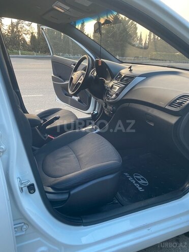 Hyundai Accent 2011, 272,200 km - 1.6 l - Şirvan