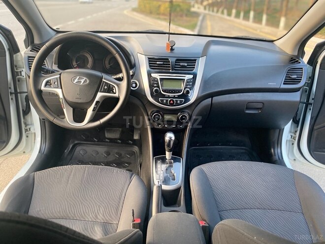 Hyundai Accent 2011, 272,200 km - 1.6 l - Şirvan