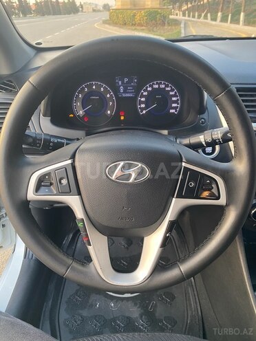 Hyundai Accent 2011, 272,200 km - 1.6 l - Şirvan