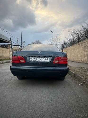 Mercedes E 200 1996, 100,000 km - 2.0 l - Gəncə
