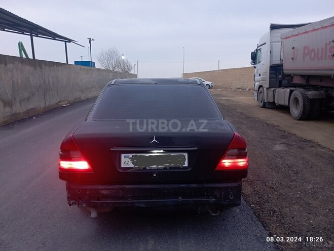 Mercedes C 200 1995, 333,333 km - 2.0 l - Bakı