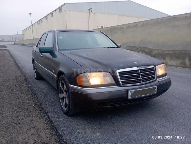 Mercedes C 200 1995, 333,333 km - 2.0 l - Bakı