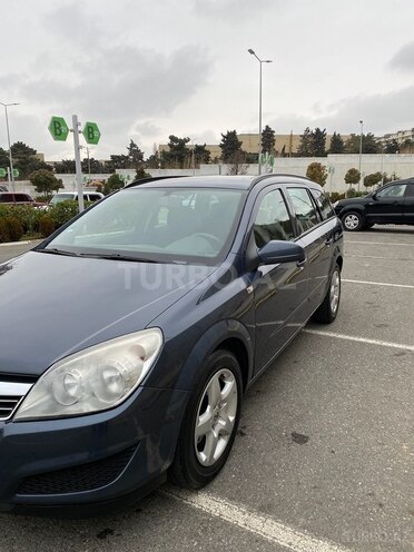 Opel Astra 2008, 198,000 km - 1.4 л - Bakı