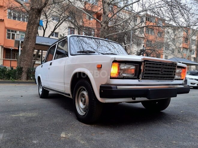 LADA (VAZ) 2107 2004, 99,000 km - 1.6 л - Bakı