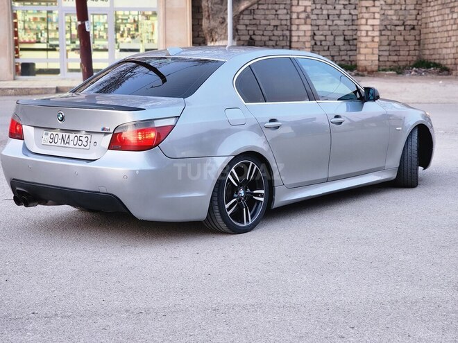 BMW 520 2004, 260 km - 2.0 l - Şirvan