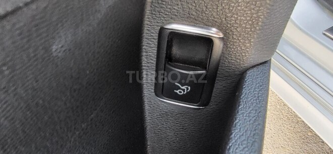 Mercedes E 200 2010, 150,000 km - 1.8 l - Bakı