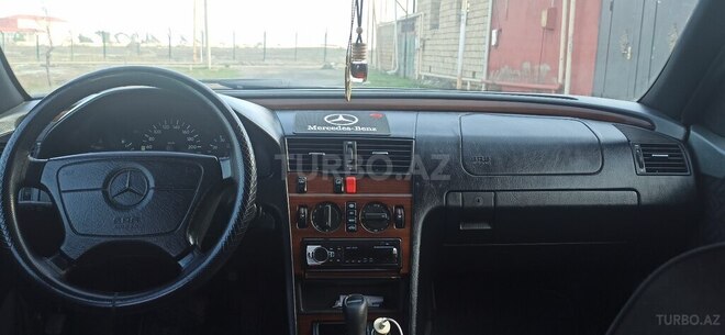 Mercedes C 220 1994, 310,000 km - 2.2 л - Bakı