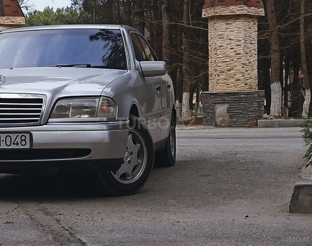 Mercedes C 220 1994, 310,000 km - 2.2 л - Bakı
