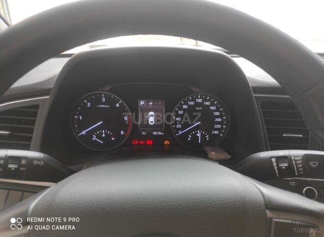 Hyundai Elantra 2016, 79,000 km - 1.6 л - Bakı