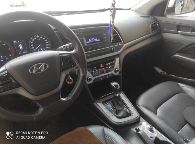 Hyundai Elantra 2016, 79,000 km - 1.6 л - Bakı