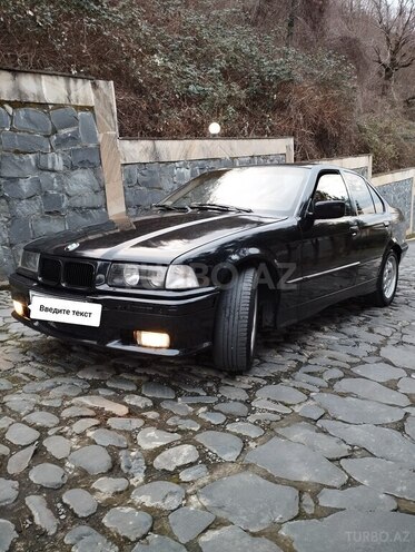 BMW 320 1993, 300,000 km - 2.0 l - Bakı