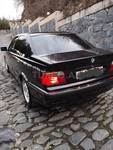 BMW 320 1993, 300,000 km - 2.0 l - Bakı