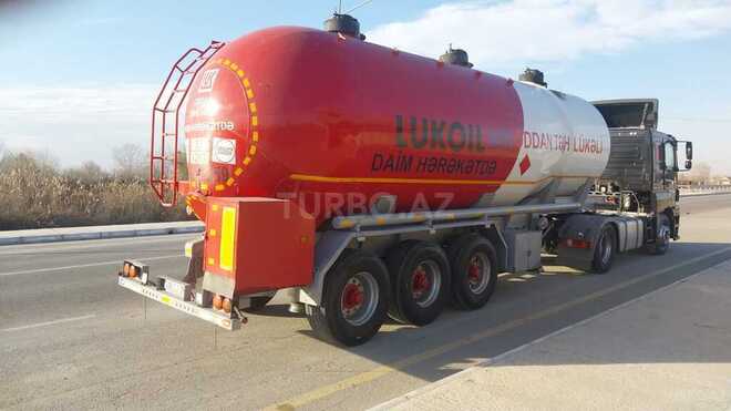 Mercedes Axor 1840 2007, 354,000 km - 12.0 l - Bakı