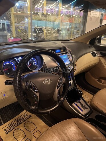 Hyundai Elantra 2013, 195,000 km - 1.8 l - Bakı