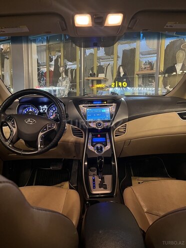 Hyundai Elantra 2013, 195,000 km - 1.8 l - Bakı