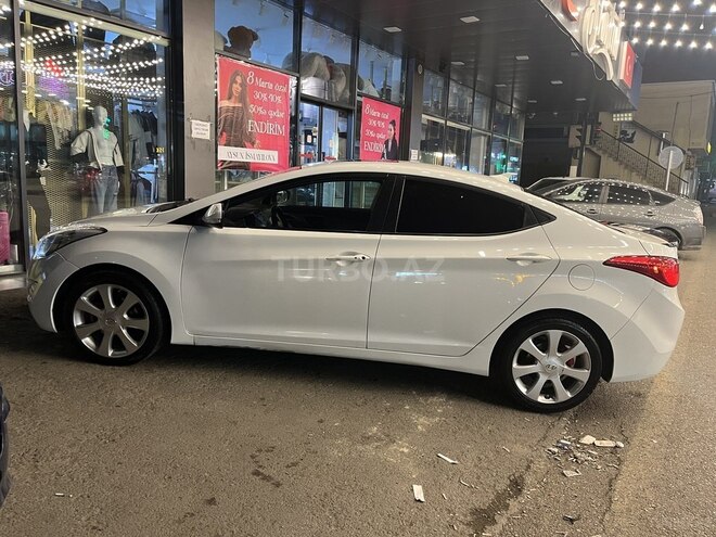 Hyundai Elantra 2013, 195,000 km - 1.8 l - Bakı