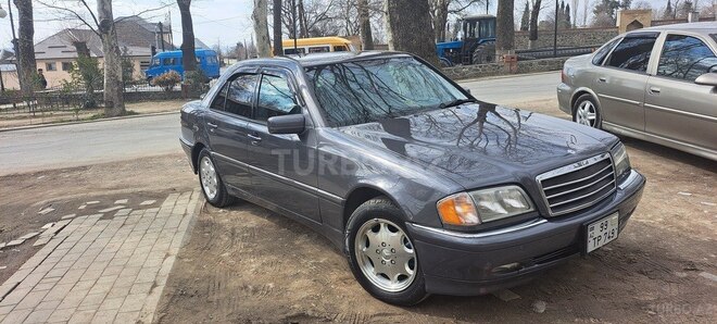 Mercedes C 230 1997, 486,022 km - 2.3 l - Şəki