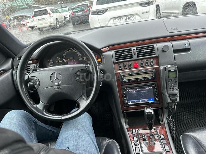 Mercedes E 280 2001, 239,000 km - 2.8 l - Bakı