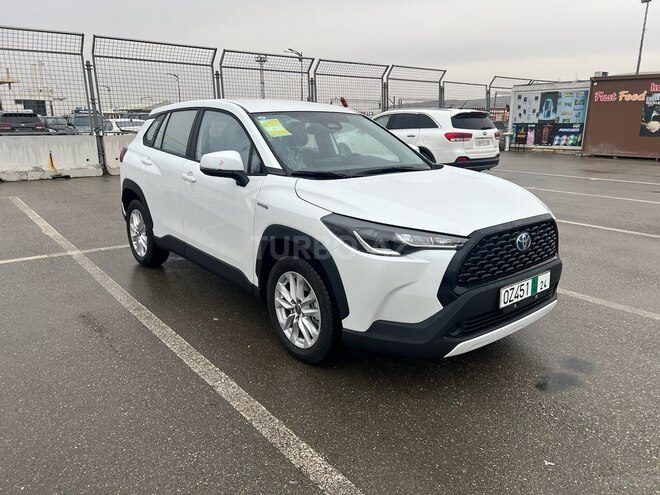 Toyota Corolla Cross 2023, 0 km - 2.0 л - Bakı