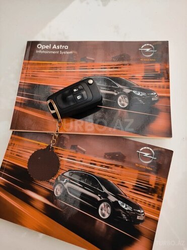 Opel Astra 2011, 206,450 km - 1.4 l - Şəmkir