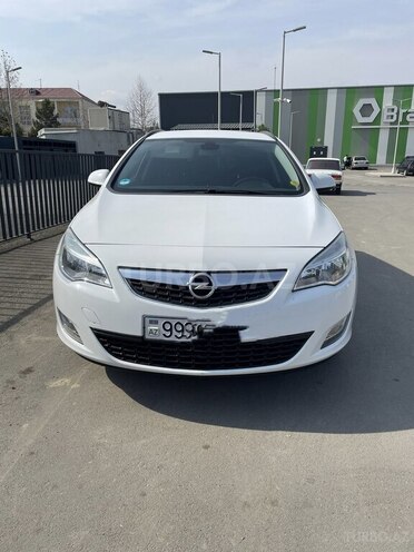 Opel Astra 2011, 206,450 km - 1.4 l - Şəmkir