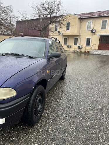 Opel Astra 1997, 250,000 km - 1.6 l - Bakı