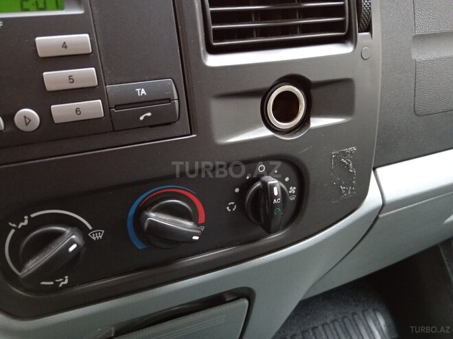 Ford Transit 2010, 186,900 km - 2.2 l - Bakı
