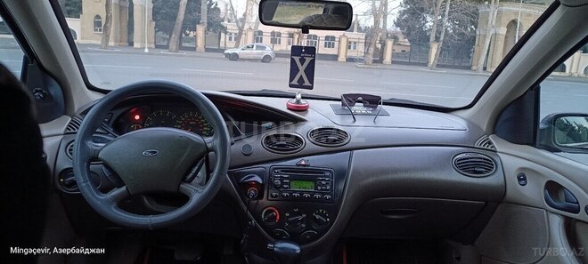Ford Focus 2001, 168,000 km - 2.0 l - Bakı