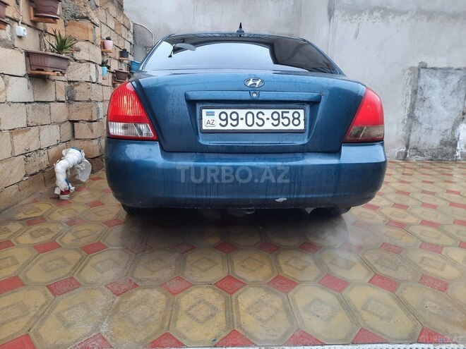 Hyundai Elantra 2001, 364,000 km - 2.0 l - Sumqayıt
