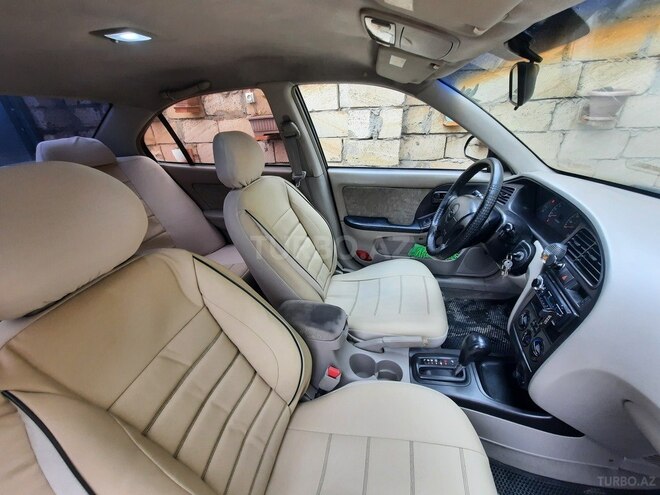 Hyundai Elantra 2001, 364,000 km - 2.0 l - Sumqayıt