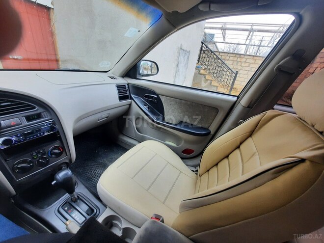 Hyundai Elantra 2001, 364,000 km - 2.0 l - Sumqayıt