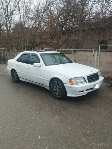 Mercedes C 230 1999, 231,489 km - 2.3 l - Bakı