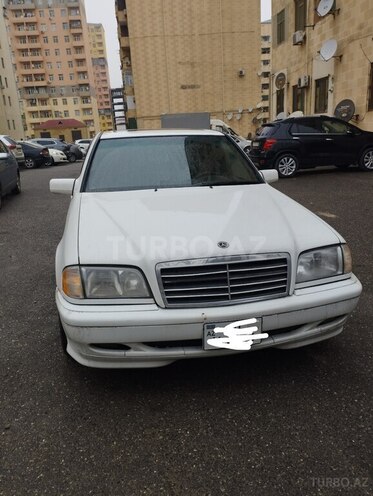 Mercedes C 230 1999, 231,489 km - 2.3 l - Bakı