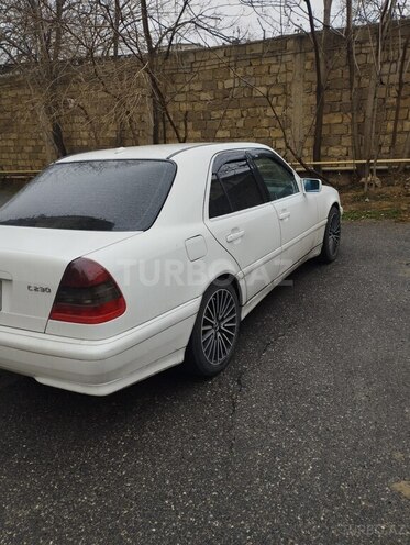 Mercedes C 230 1999, 231,489 km - 2.3 l - Bakı
