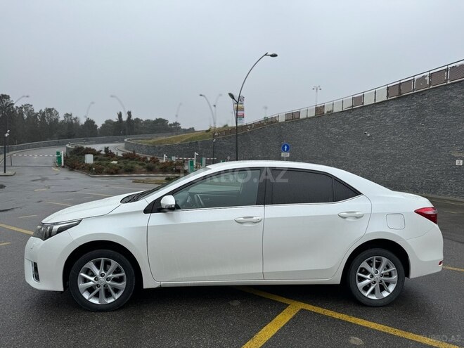 Toyota Corolla 2014, 73,350 km - 1.6 l - Bakı