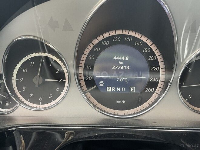 Mercedes E 220 2010, 277,613 km - 2.2 л - Bakı