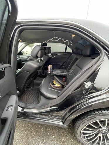 Mercedes E 220 2010, 277,613 km - 2.2 л - Bakı
